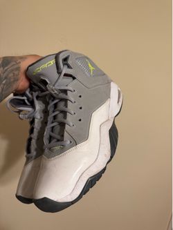 Jordan size 10 . 5