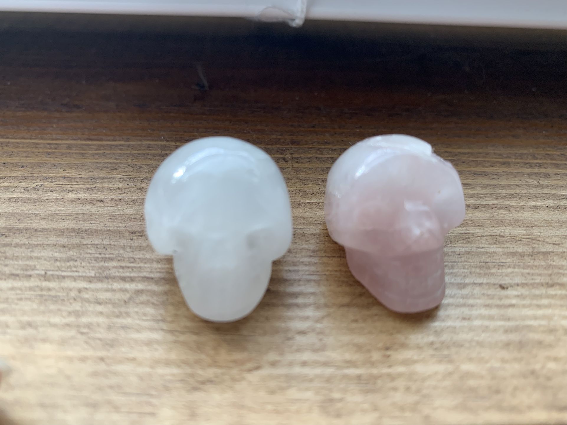Mini Crystal skull set.