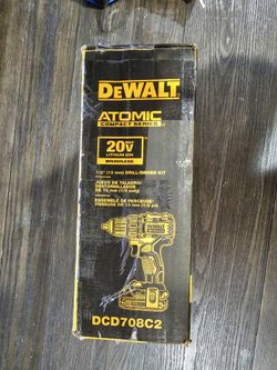 DEWALT ATOMIC 20V MAX Cordless Brushless Compact 1 2 in. Drill Driver 2 20V 1.3Ah Batteries Charger and Bag for Sale in Chicago IL OfferUp