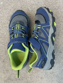 Kids Hiking Shoes Merrell, Size 5