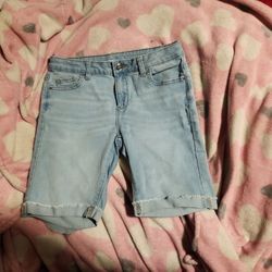 Stretchy Jean Shorts 