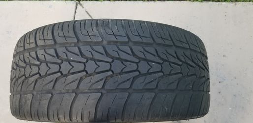 265x35x22 Nexen used tire