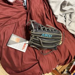 Wilson A800 Utility Glove
