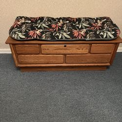 Chest Bench Seat And Rocking Chair