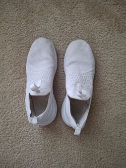 Sneakers Sz 8.5