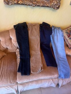 Old navy 30X30 old navy 32-30 Levi 502 30-32 Levi 511 30-32 $5/$10