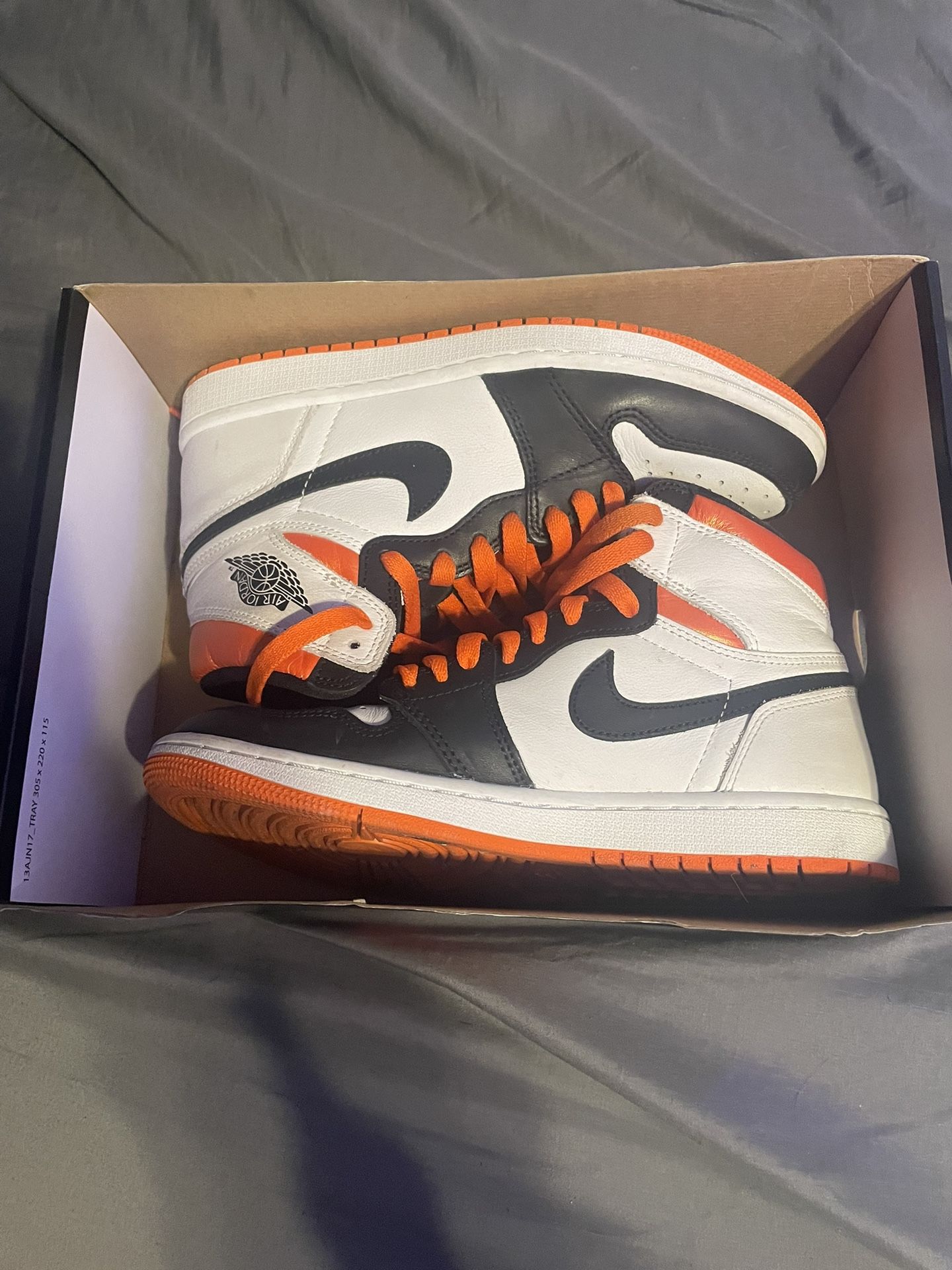 Air Jordan 1 Retro High