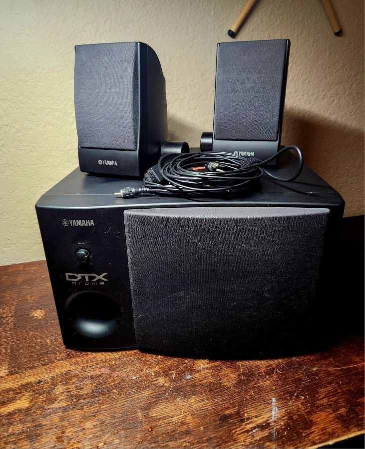 Yamaha MS40DR E Drum Monitor/Amplifier