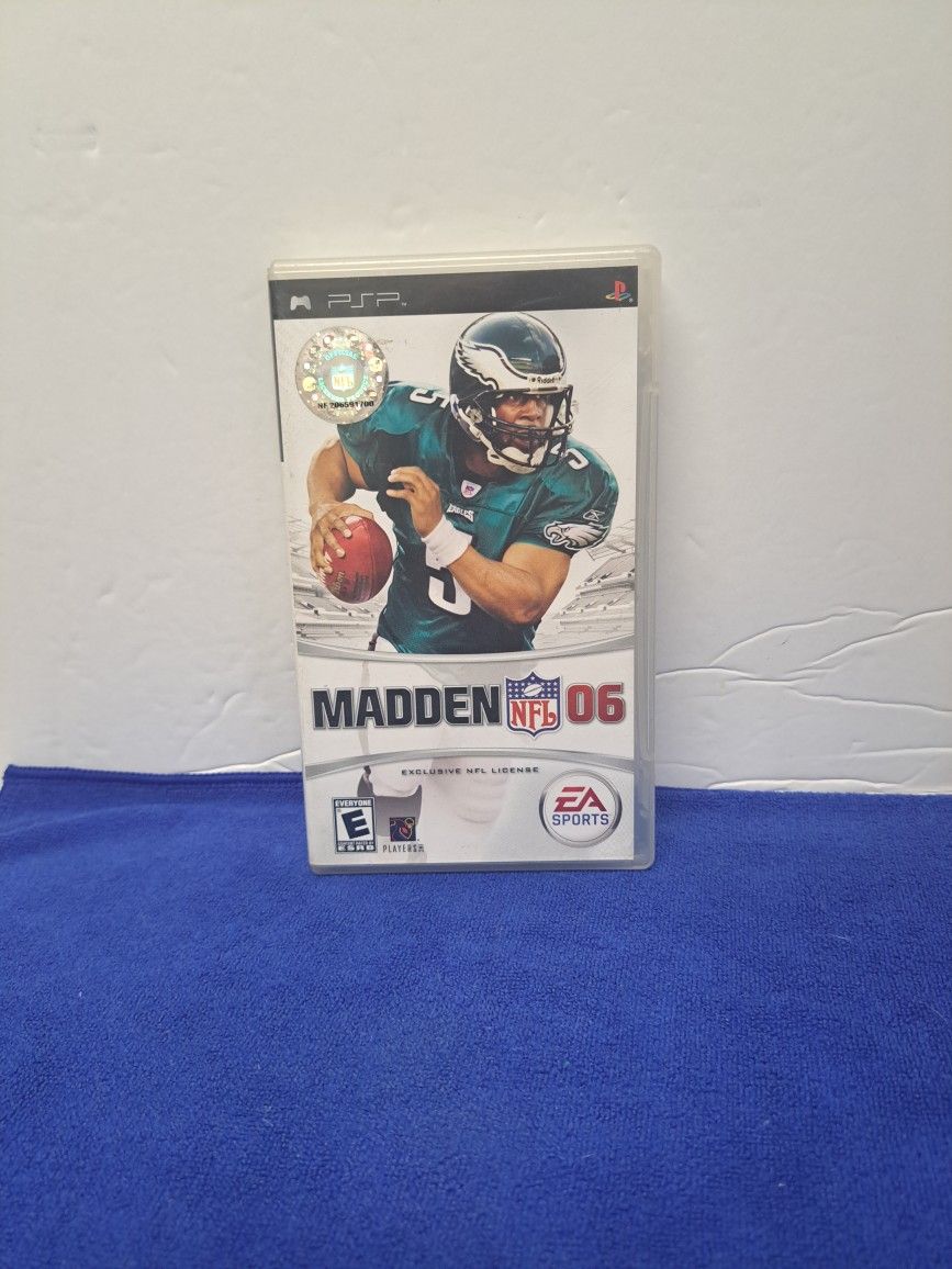 Madden NFL 06 For Sony PSP