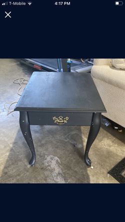 2 Side Tables Need Some Paint