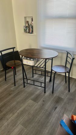Kitchen table