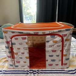 🧺 Foldable Fabric Storage Box with Zipper & Transparent Window – Cute Bear Print
