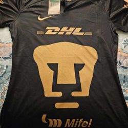 XL Women Pumas 2023 Shirt