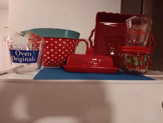 KITCHEN ITEMS  SOME VINTAGE ALL FUN