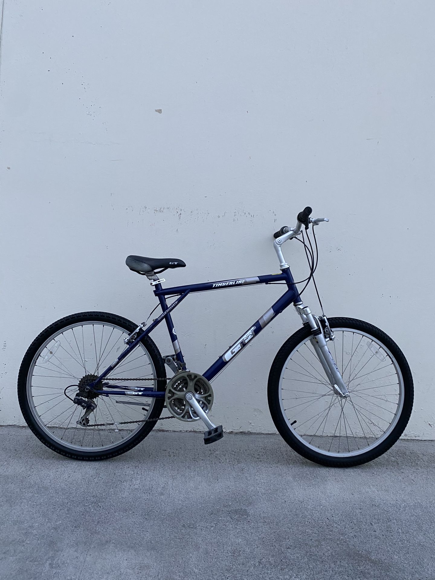 GT BIKE /SIZE TIRES 26” /SIZE FRAME LARGE