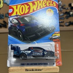Hot Wheels Ford F-150 Lightning Super-truck