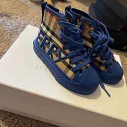 Kids Burberry Shoes 