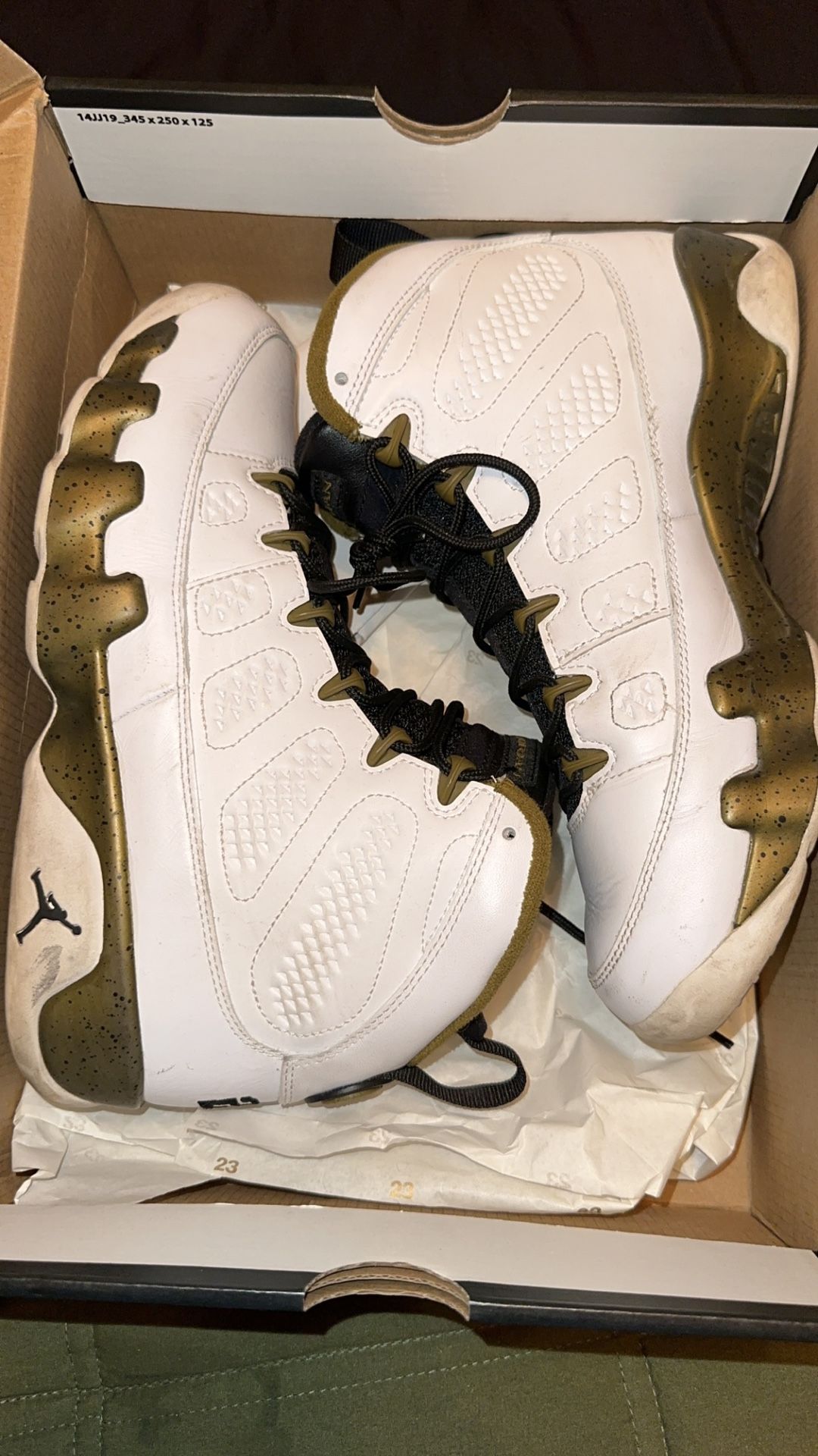 Jordan 9 Retro