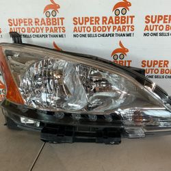 2013 Sentra Passenger Halogen Headlight NEW Original 2015🤩