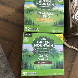 2 PACKS GREEN MOUTAIN COFFEE 64ct -NEW