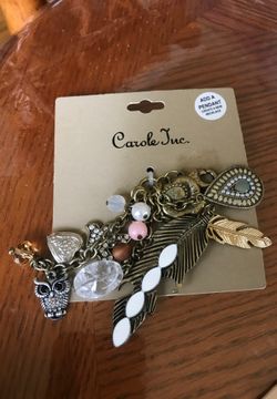 Carole Inc. pendants set. Add a pendent. Create a new necklace
