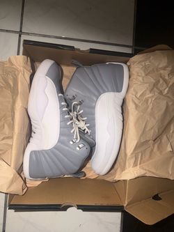 Air Jordan 12 cool grey