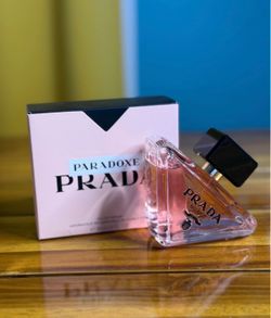 🎁 Prada Paradoxe Eau de Parfum 90 ml – Regalo Elegante y Especial