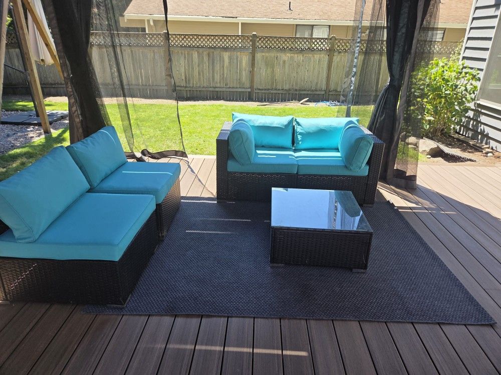 Outdoor Set For Backyard Or Patio