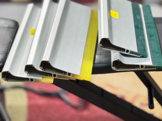 Set of 5 Ergo Force Screen Printing Squeegees (4x 14" and 1x 12") - Like New