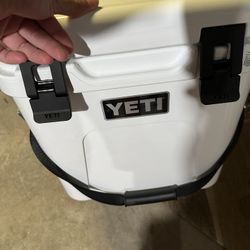 Yeti Roadie 24 White New