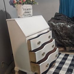 Wood Farmhouse Desk Size 30:wide 40:H 
