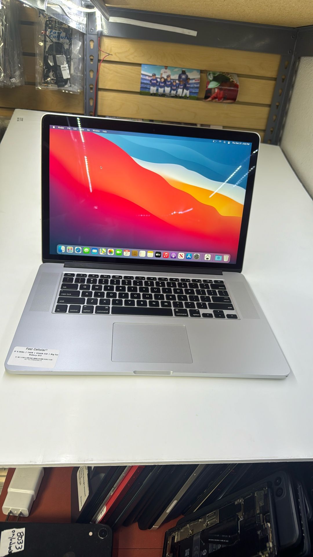 Pre-Owned Apple MacBook Pro A1398 15" | i7 2.2GHz | 16GB | 256GB SSD | Big Sur