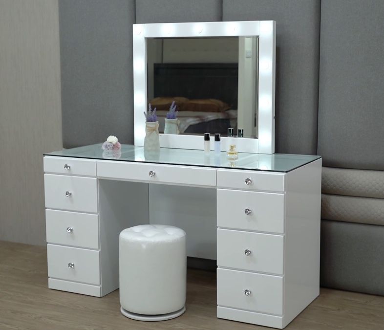 New Glass Top Make Up Vanity Desk With Mirror And Lights 