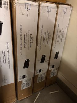 Mainstays Lift-Top Coffee Table – New in Box