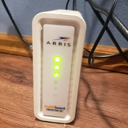 Arris Surfboard Modem And Wireless WiFi Router