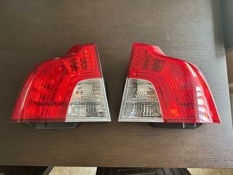 Volvo S40 Tail lights