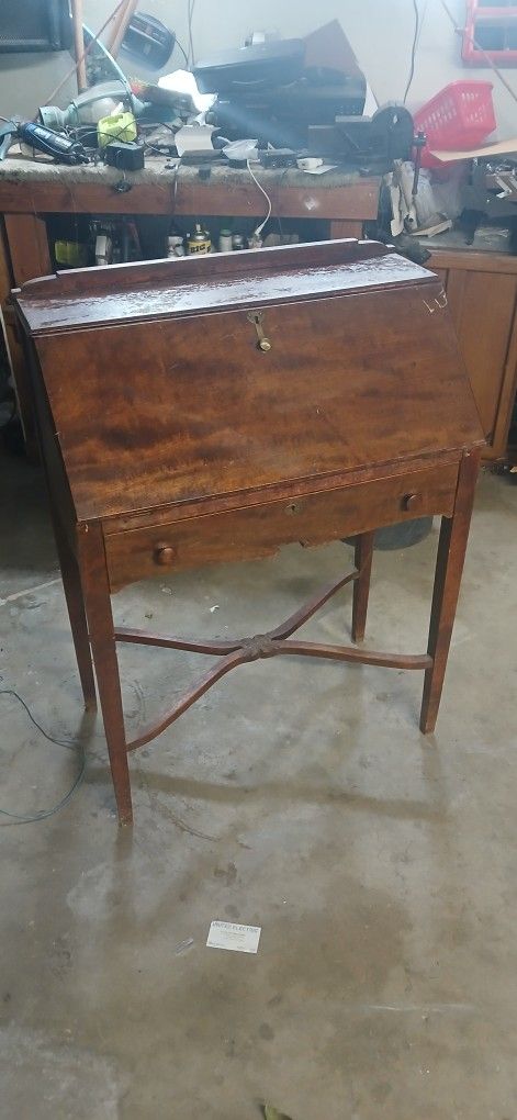 Secretary desk