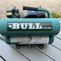 RolAir FC2002 "The Bull" Air Compressor - 2HP / 4.3 Gallon