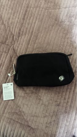 lululemon belt bag