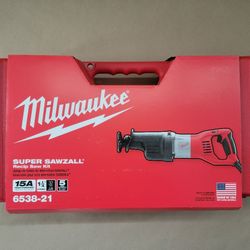 Milwaukee
15 Amp 1-1/4 in. Stroke Orbital SUPER SAWZALL Reciprocating Saw with Hard Case