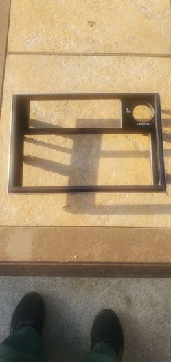 1984-87 Buick Regal Radio Bezal
