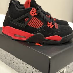 Air Jordan 4 Retro 6y