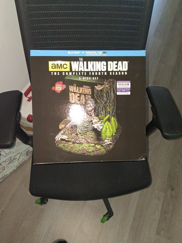 The Walking Dead Limted Editon Forth Season