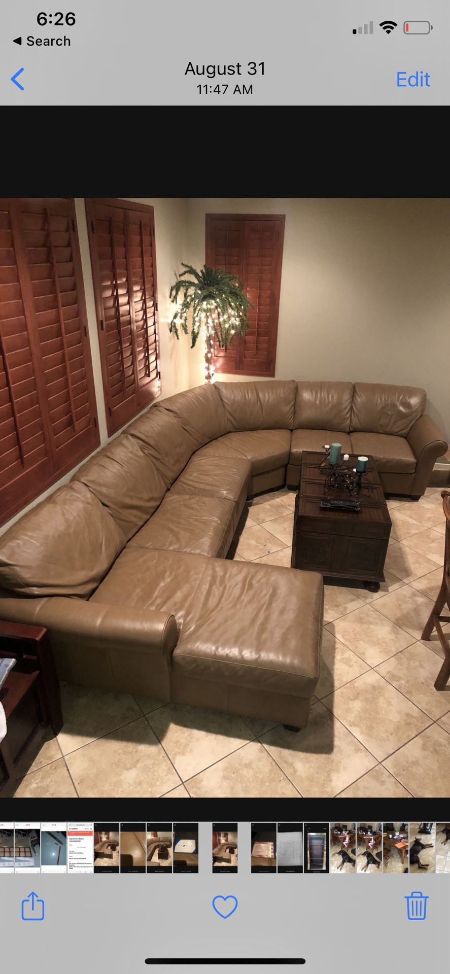 Beautiful Sectional Couch In Great Condition ( Lazy Boy) Leather 