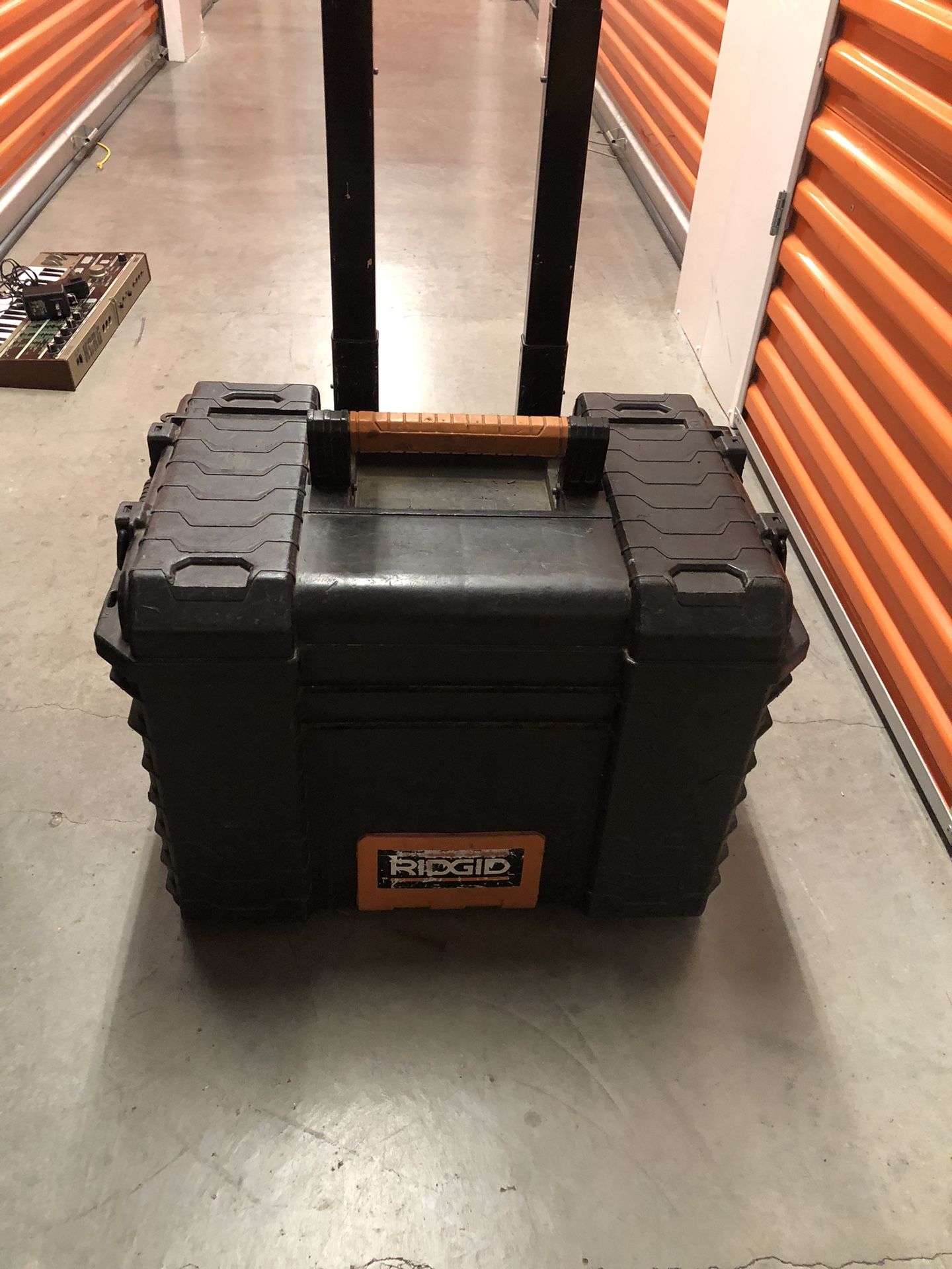 Rigid Storage Box