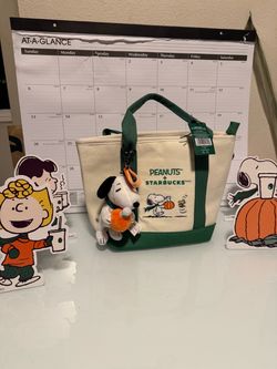 Snoopy Starbucks tote and keychain
