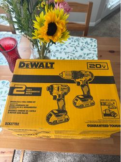 Dewalt drill kit
