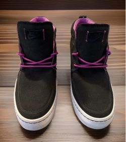Nike One Of A Kind Look See Sample Purple/Black Suede Mid Top Shoes Prototype.