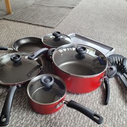 New Nonstick Cookware Set 