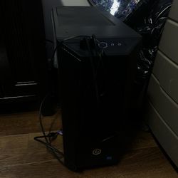 CYBERPOWERPC Gamer Xtreme Gaming PC, Intel Core i3-12100F (SEND BEST OFFERS) 